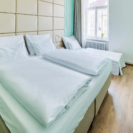 Otel Bright Castle 3*
